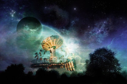 Carousel fantasy moon Michael Seibt Pixabay