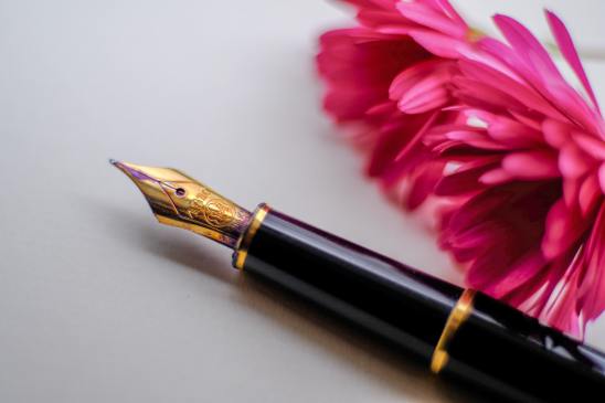 Fountain Pen by John Jennings at Unsplash