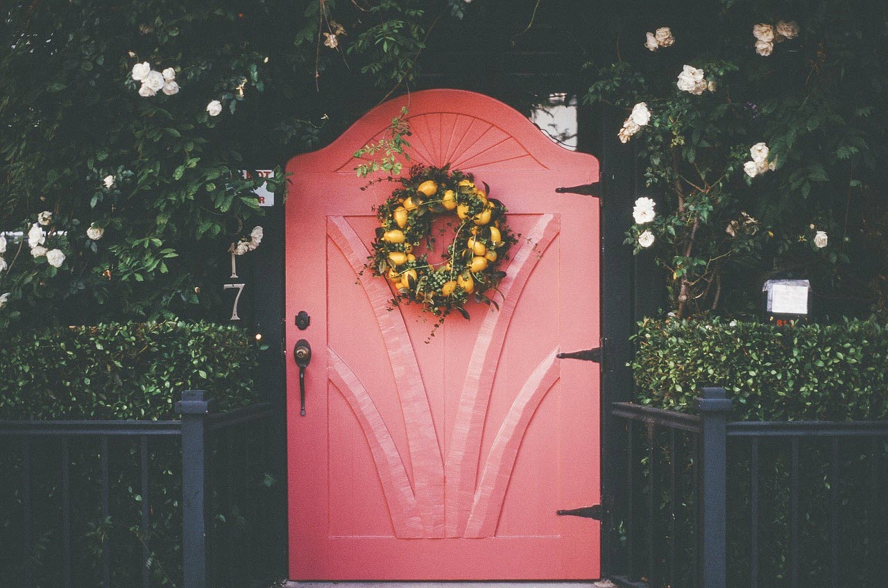 Pink gate door garden Pixabay