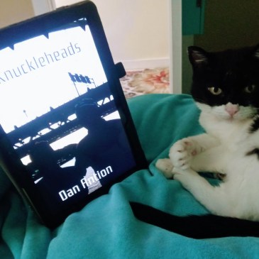 Crystal gives Knuckleheads 5 claws up