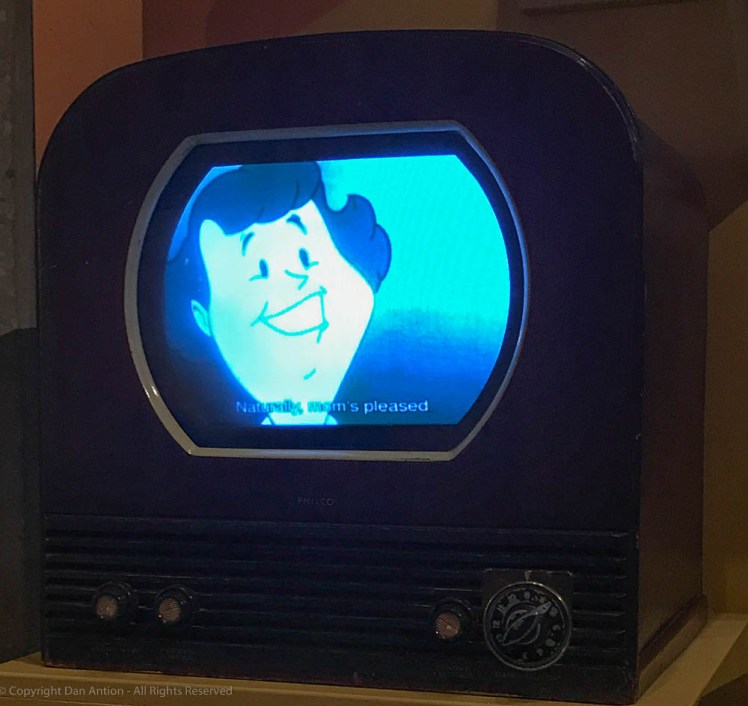 Old TV w Cartoon Dan Antion