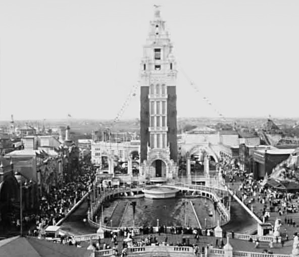 Dreamland Park, Coney Island, Brooklyn, New York, 1907. View looing northerly. Wikipedia