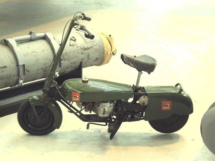 Corgi scooter and a CLE Canister at Royal Air Force Museum Cosford Wikipedia 2010